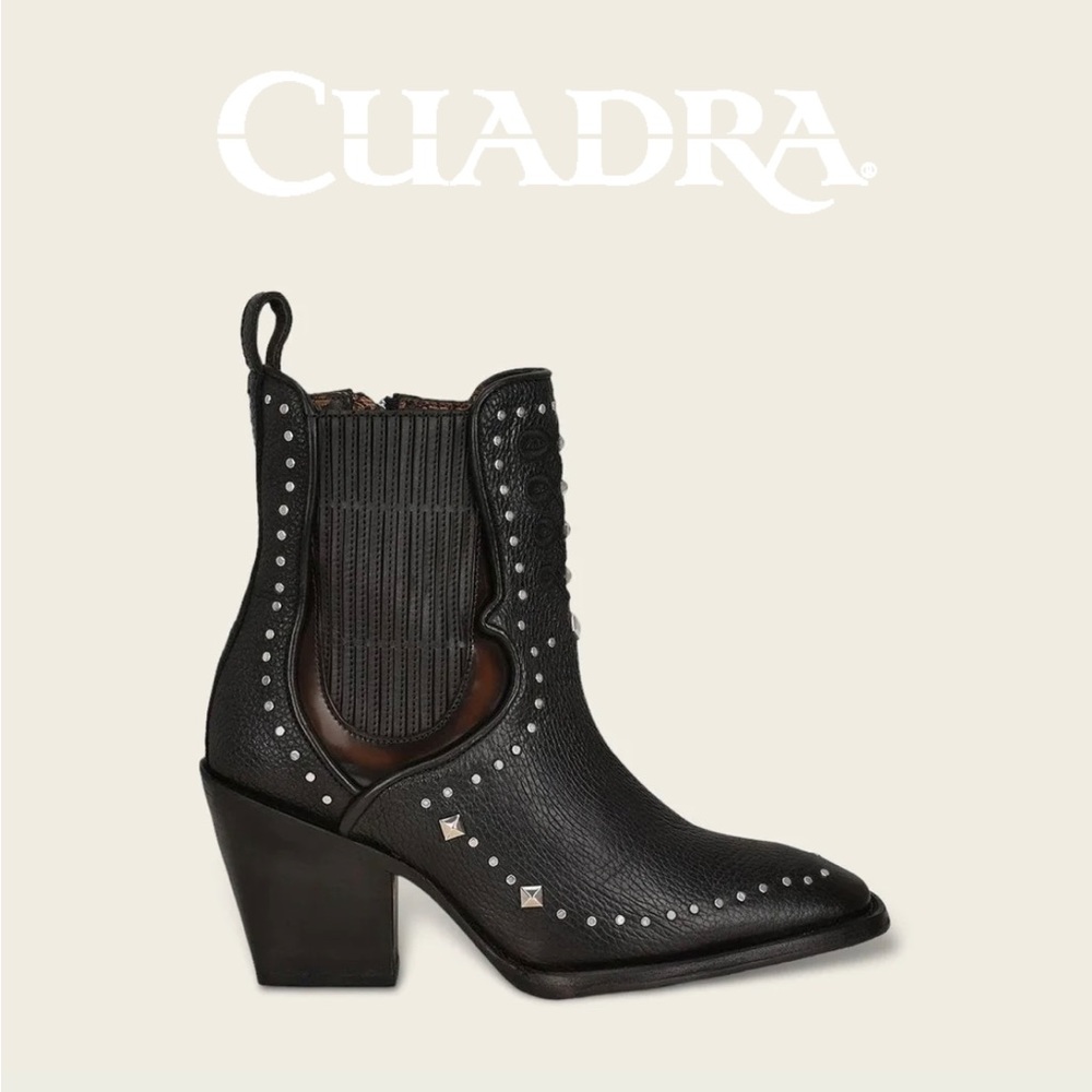 NIB Cuadra Ankle Boots